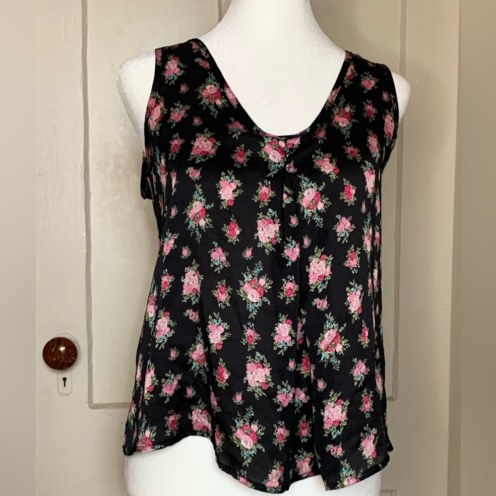 Floral Black and Pink Women's Top